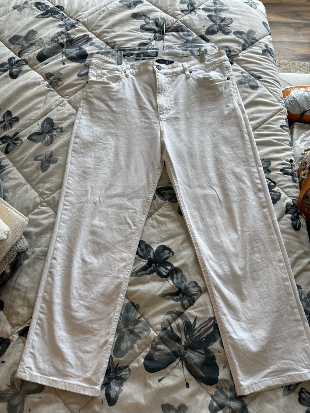 KUT From The Kloth White Jeans